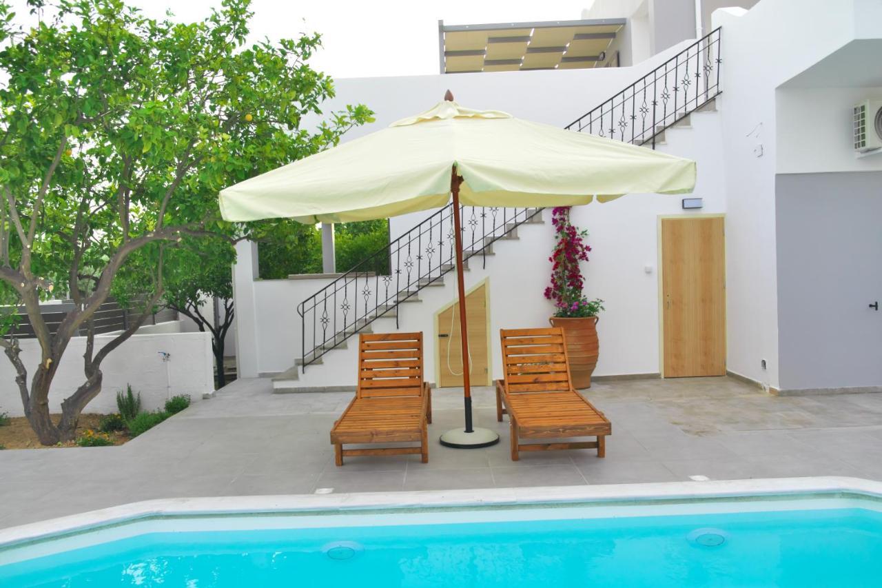 Giovana'S Pool House Aegina Esterno foto